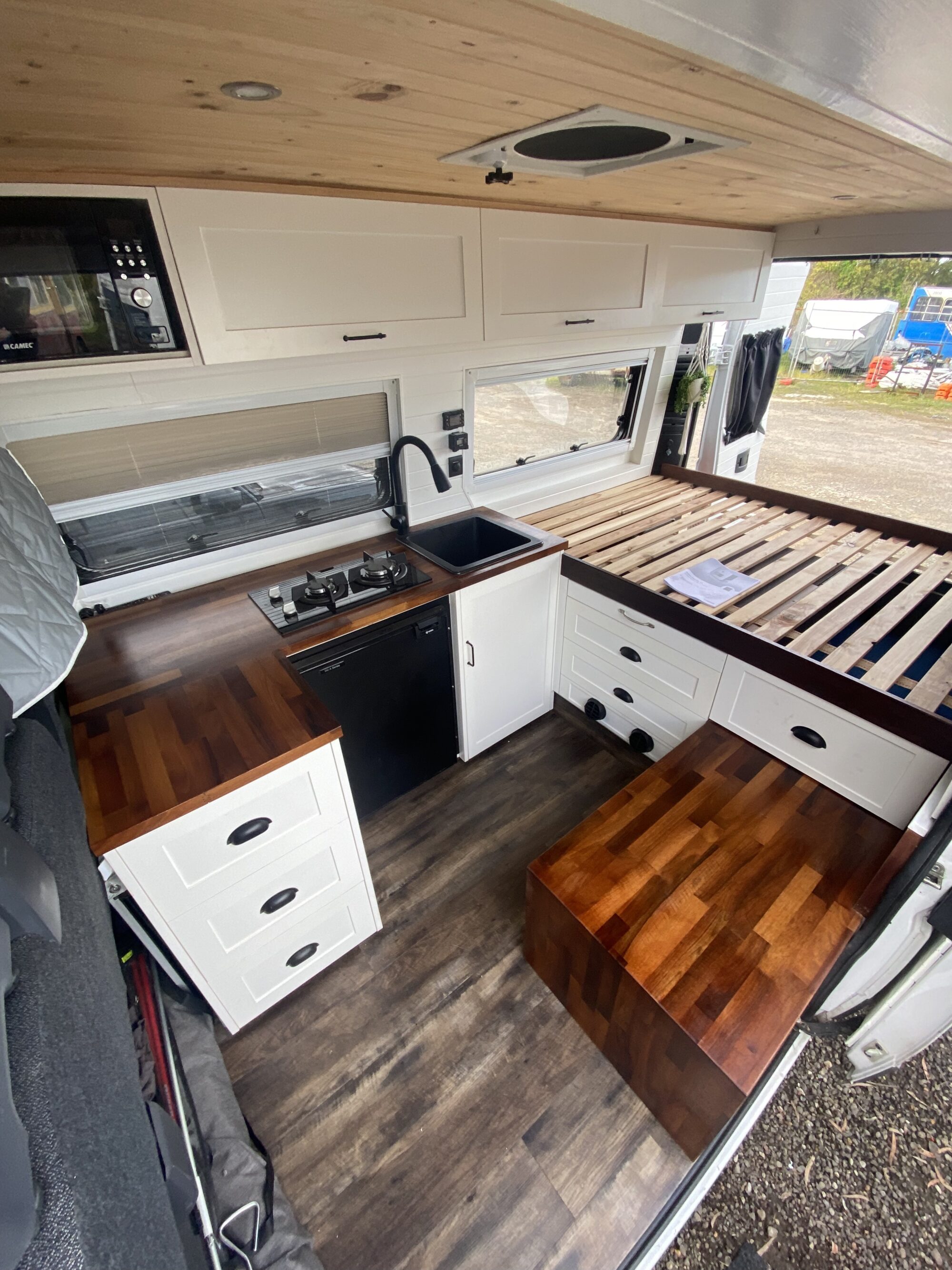 Campervan Conversion Company Paradise Camper Fitouts — free download